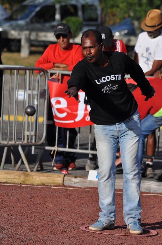 Les parties dans les carrés Les parties dans les carrés