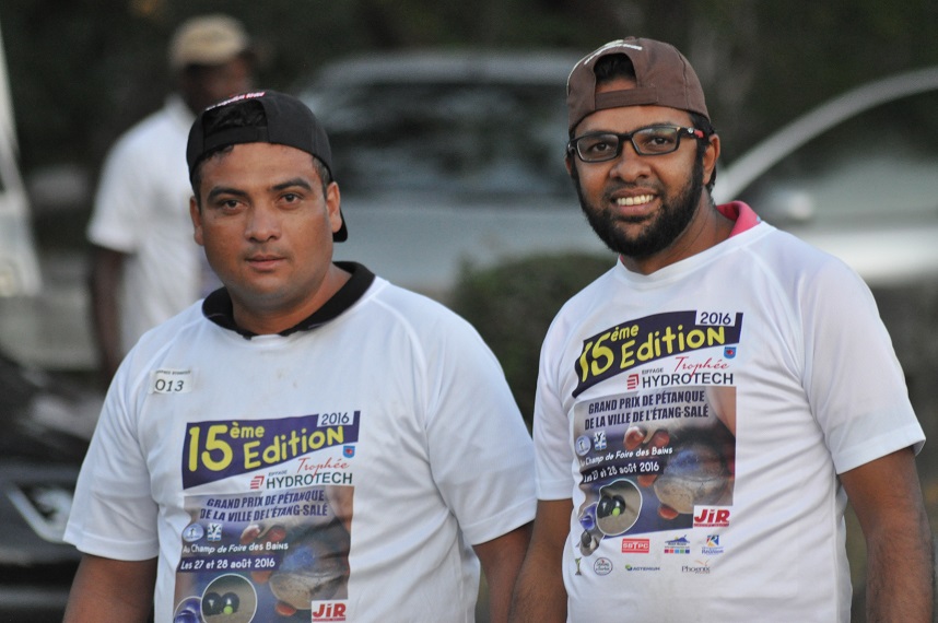 Pause photo! Pause photo!