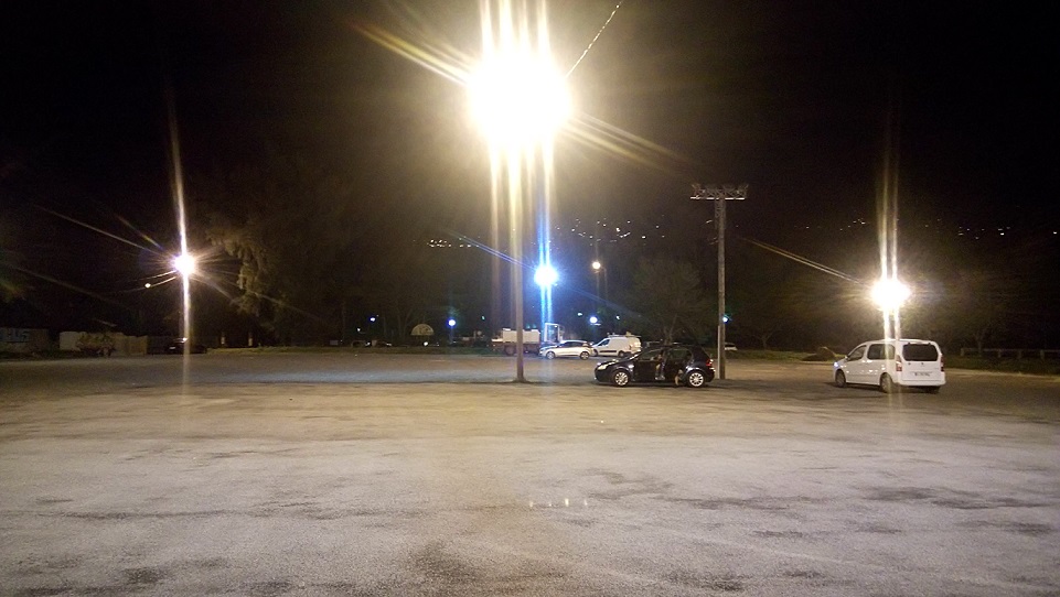 Essai de l'éclairage sur le nouveau site de l'Etang-Salé les Bains Essai de l'éclairage sur le nouveau site de l'Etang-Salé les Bains