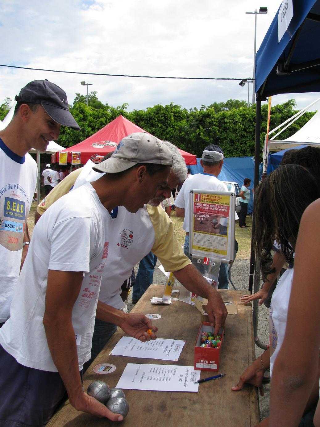 L'ouverture de la boutique de l'USCES une première! L'ouverture de la boutique de l'USCES une première!