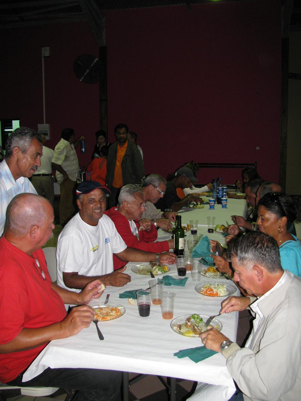 Harry, Naguin et... Harry, Naguin et...