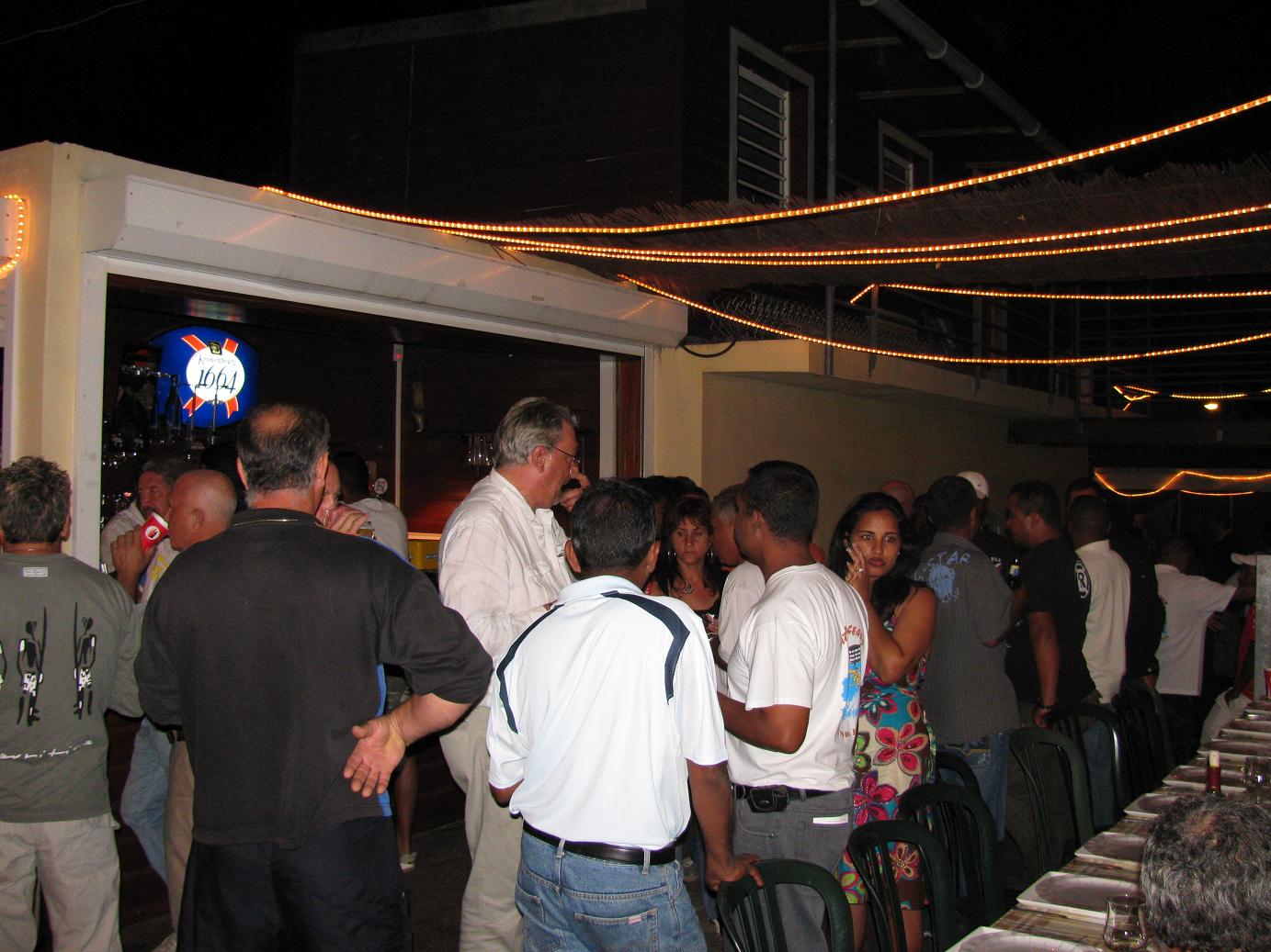 Apéritif et repas à l'auberge du Relais offert par le club de Saint-Leu Apéritif et repas à l'auberge du Relais offert par le club de Saint-Leu