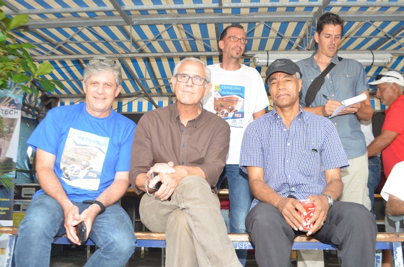 Merci Messieurs! Merci Messieurs!