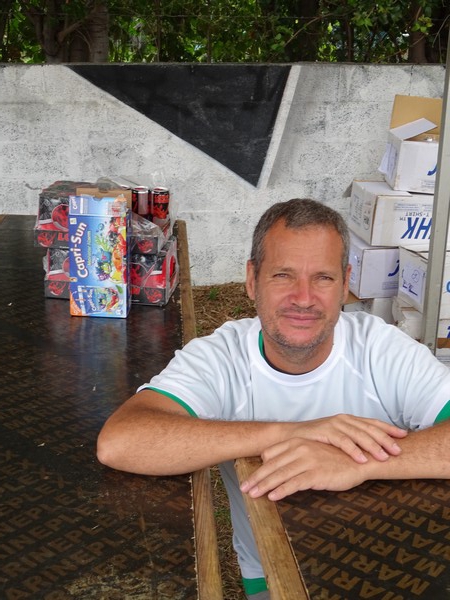 Merci aux bénévoles. Désiré. Merci aux bénévoles. Désiré.