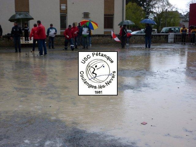 Après midi piscine à Luzy Après midi piscine à Luzy