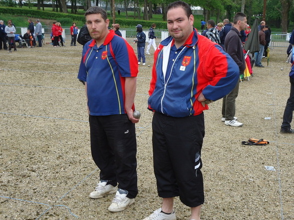 Sébastien RECEVEUR et Mickaêl JACQUET ( 1/2 finaliste du chpt de ligue doublettes 2012 à DREUX.