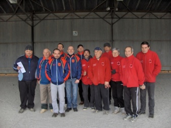 USF Pétanque 4 ème Division contre CHARLY. USF Pétanque 4 ème Division contre CHARLY.