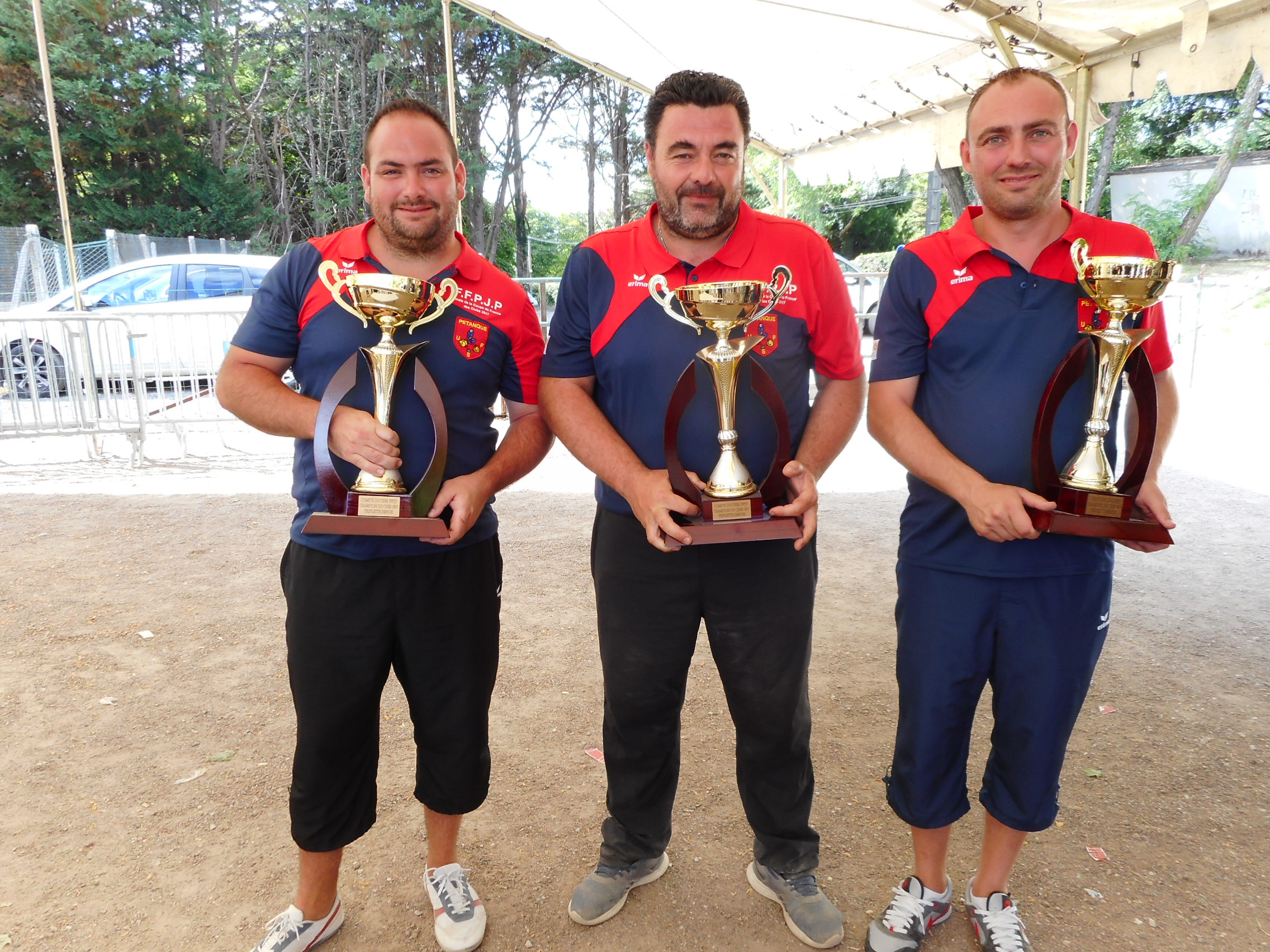 Trois amis champion triplettes 2017