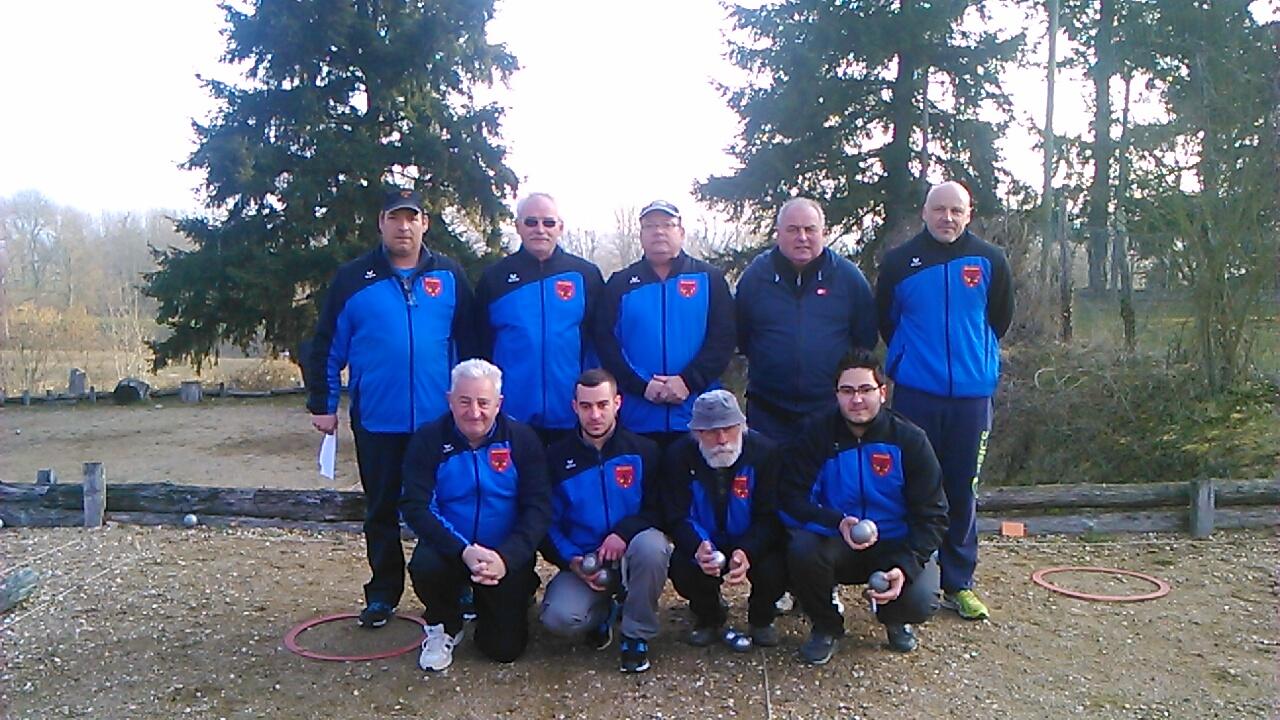 Notre quatrième en tête après trois journées dans son groupe .
