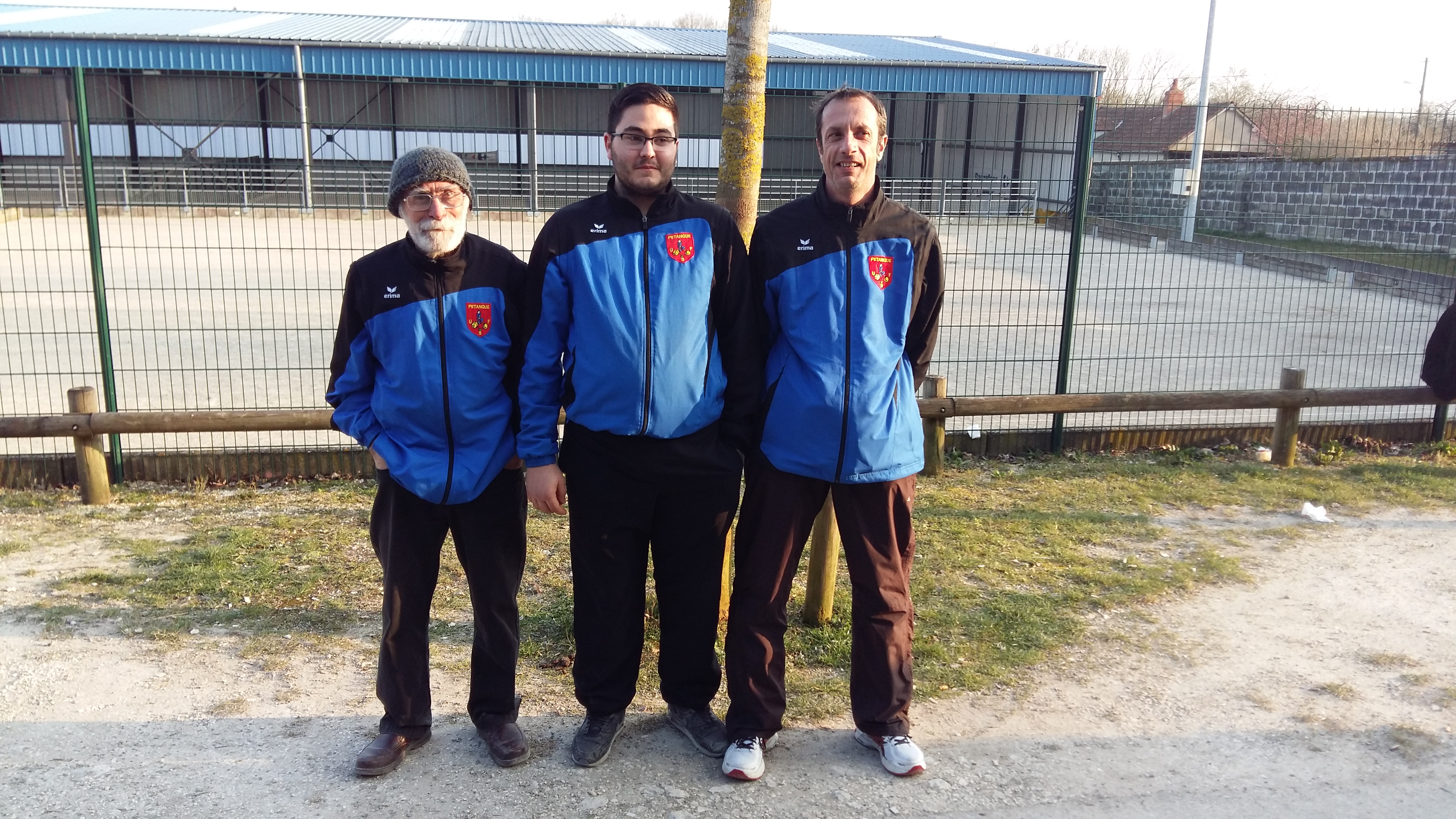 de même pour : Jean Louis - Jonathan - Olivier de même pour : Jean Louis - Jonathan - Olivier