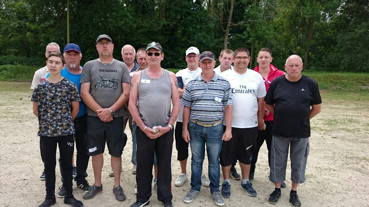 - CHAMPIONNAT DE L'OISE TRIPLETTES UCAPA - - CHAMPIONNAT DE L'OISE TRIPLETTES UCAPA -